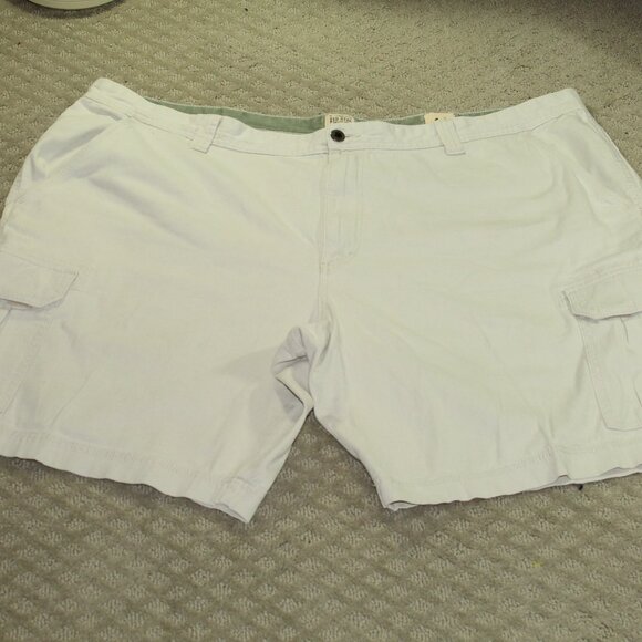Red Head Men's Size 48 Khaki Cargo 9" Inseam Shorts - Picture 1 of 6